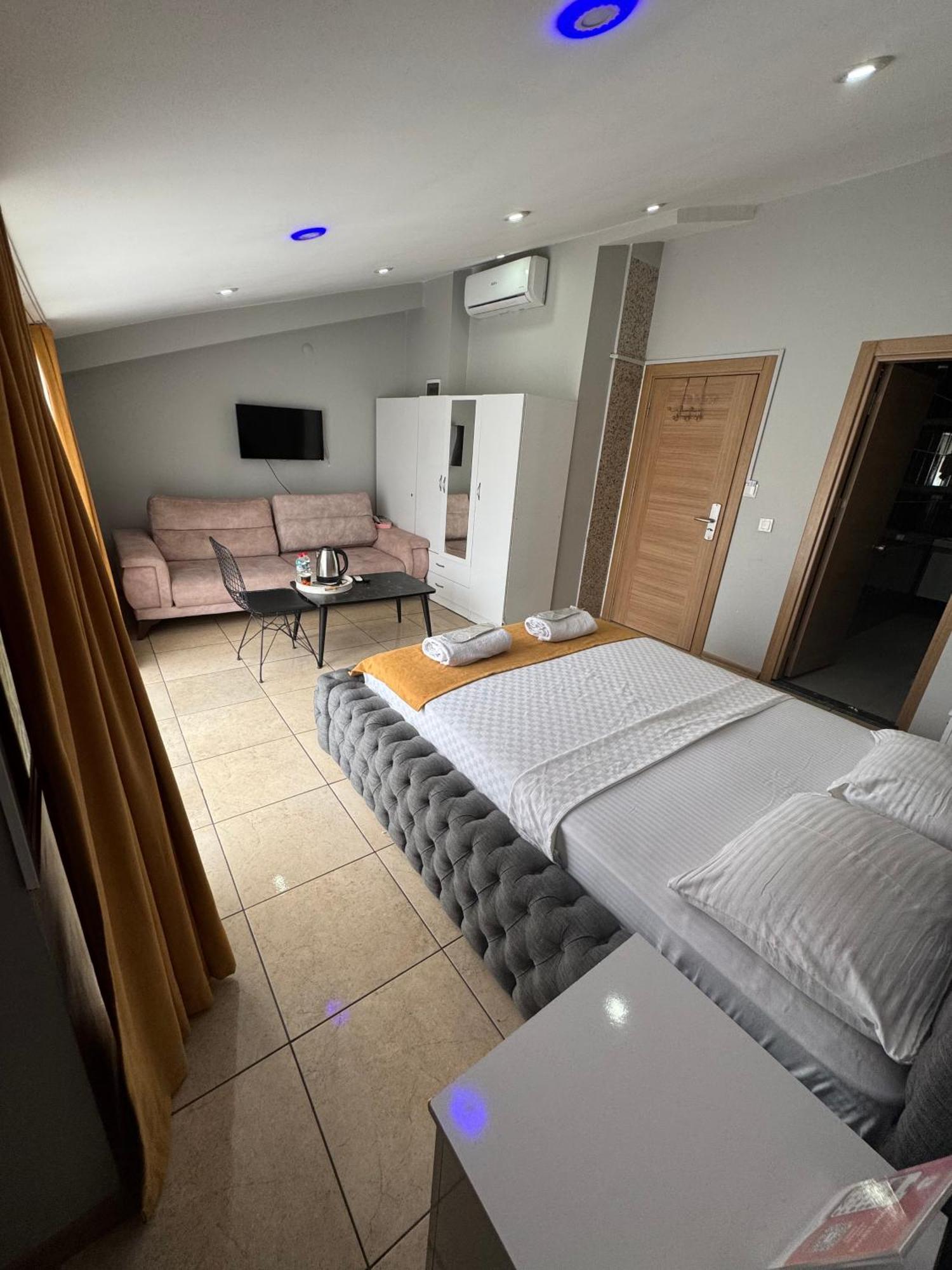 Esen Life Hotel Istanbul Exteriör bild