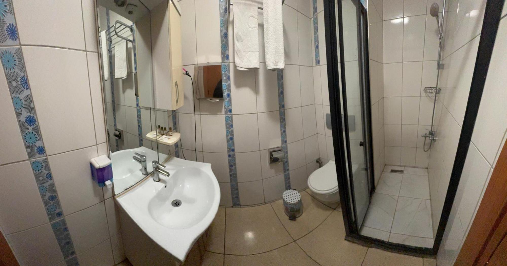 Esen Life Hotel Istanbul Exteriör bild